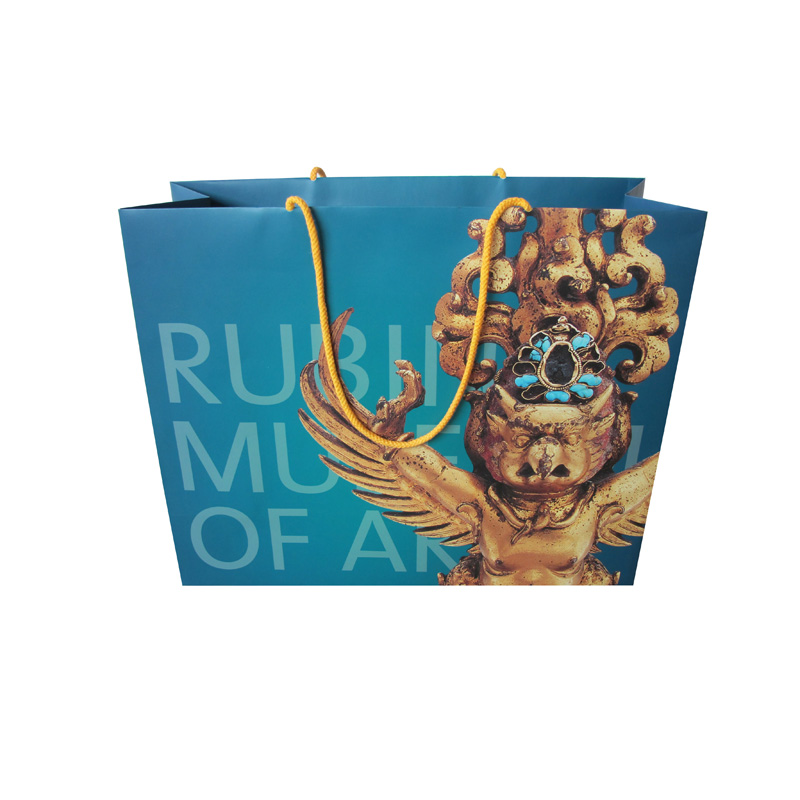 Cheap Wholesale Eco-Friendly Custom Paper Bag with Handles